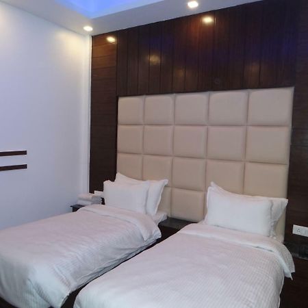 Kamakshi Residency By Royal Collection Hotel & Resorts Tapovan エクステリア 写真